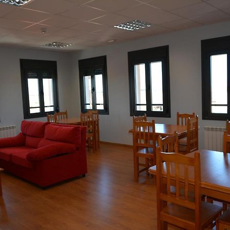 Albergue Villa Nava De La Asuncion 外观 照片